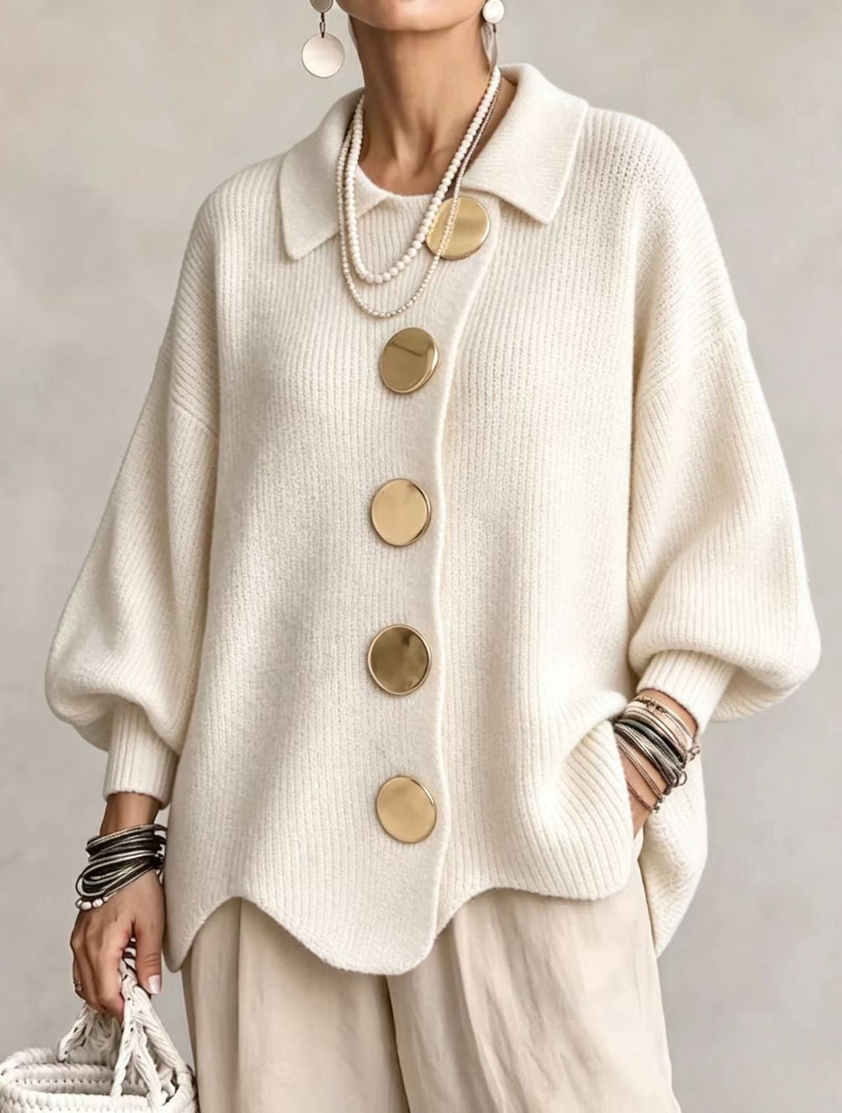 ROUSSEAU BORDEAUX | CARDIGAN OVERSIZE À GROS BOUTONS DORÉS POUR FEMMES