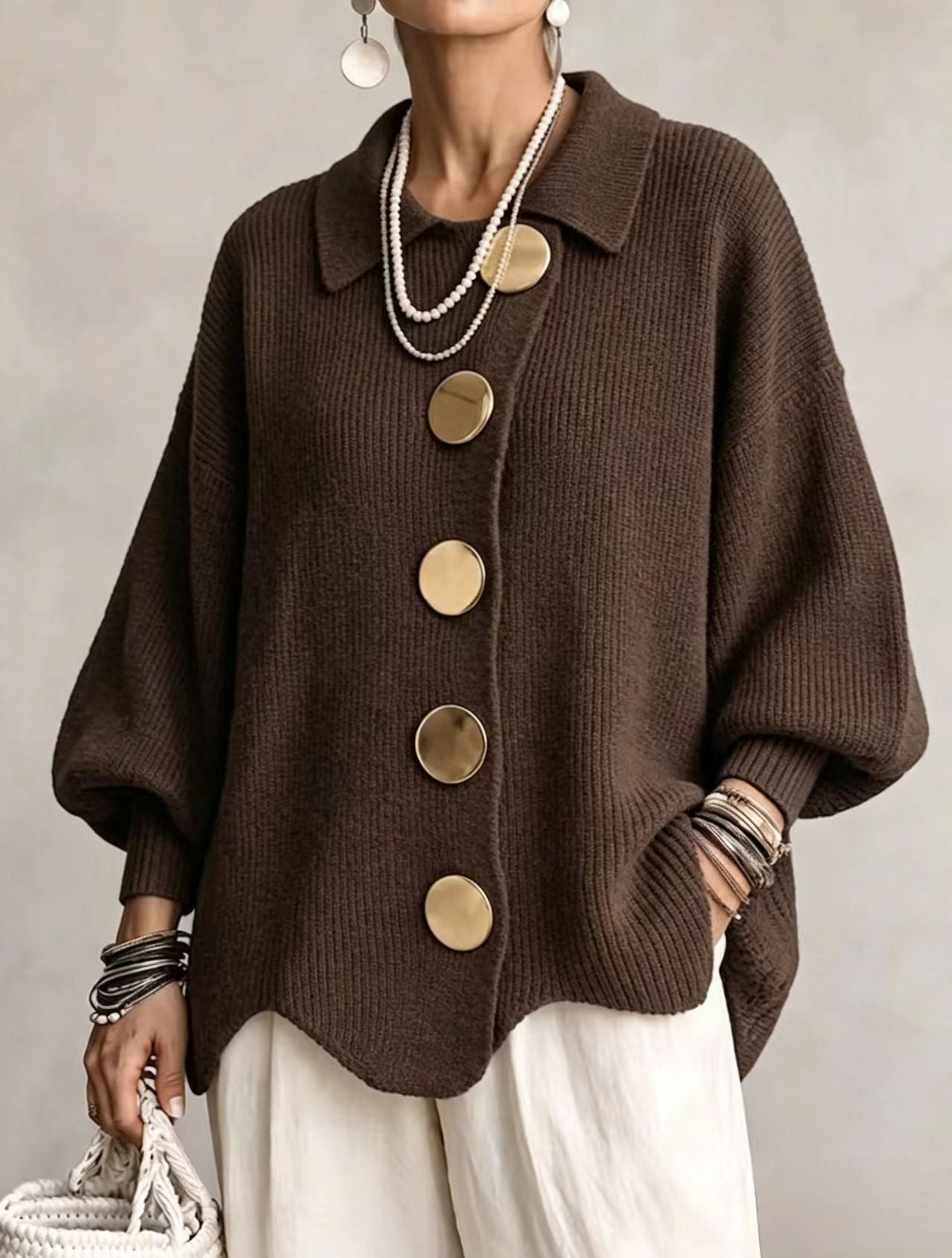 ROUSSEAU BORDEAUX | CARDIGAN OVERSIZE À GROS BOUTONS DORÉS POUR FEMMES