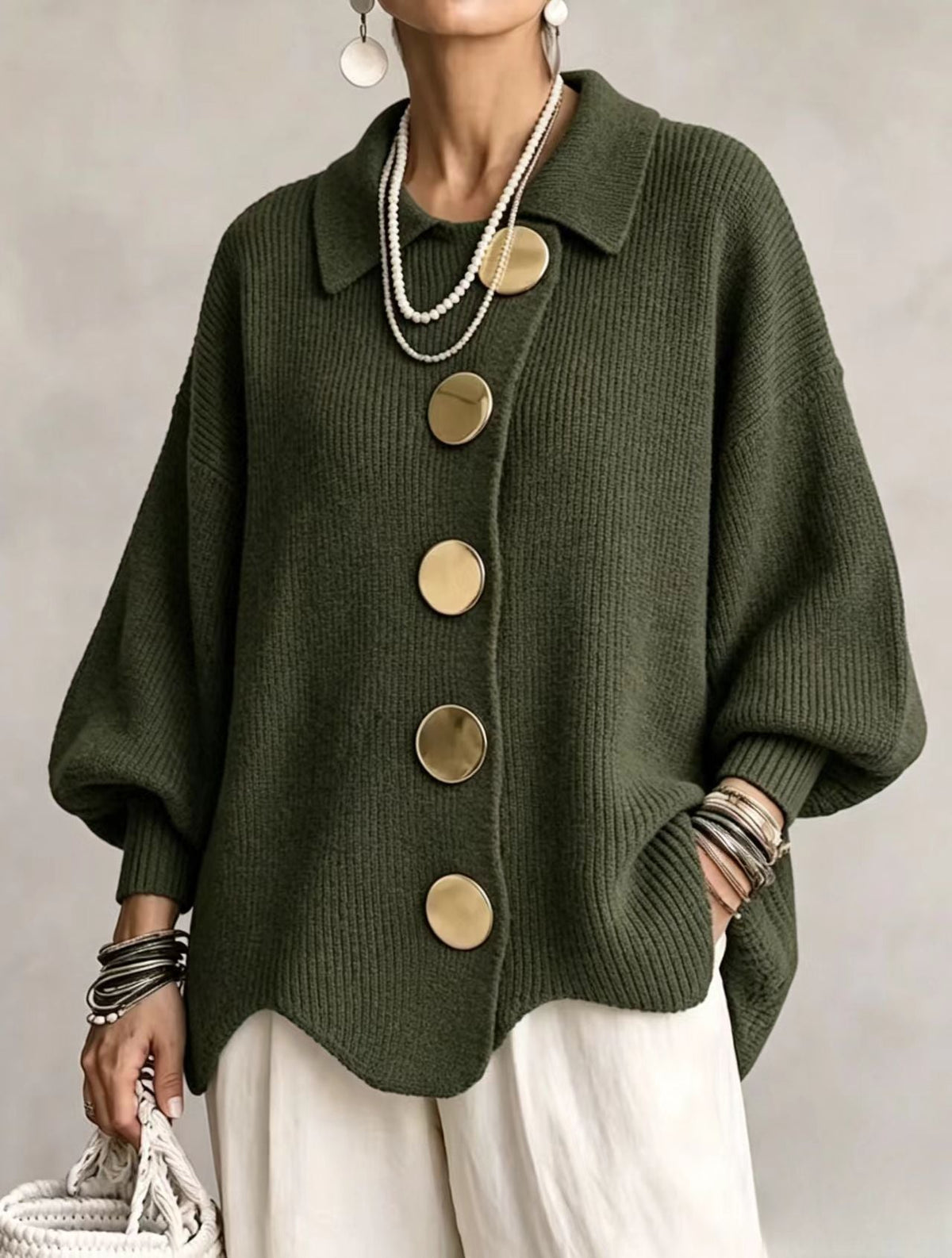 ROUSSEAU BORDEAUX | CARDIGAN OVERSIZE À GROS BOUTONS DORÉS POUR FEMMES